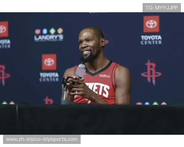 NBA火箭队新赛季球员名单及展望分析