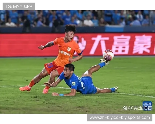 足球变向加速训练在比赛对抗中是否提升球员摆脱与防守效率 足球变向加速训练在比赛对抗中是否提升球员摆脱与防守效率